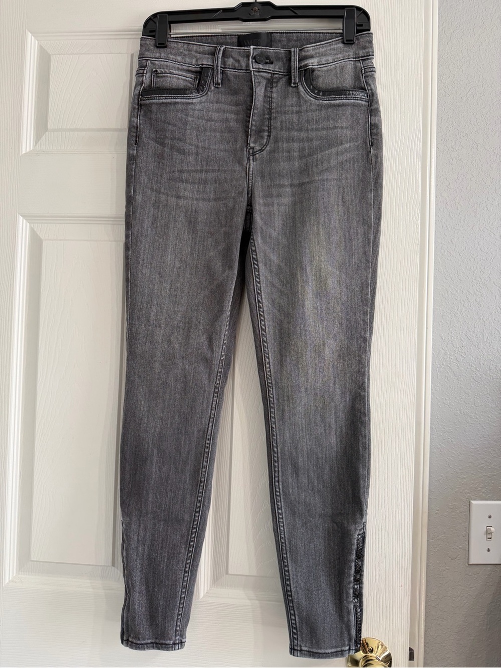 White House Black Market High Rise Skinny Jeans
